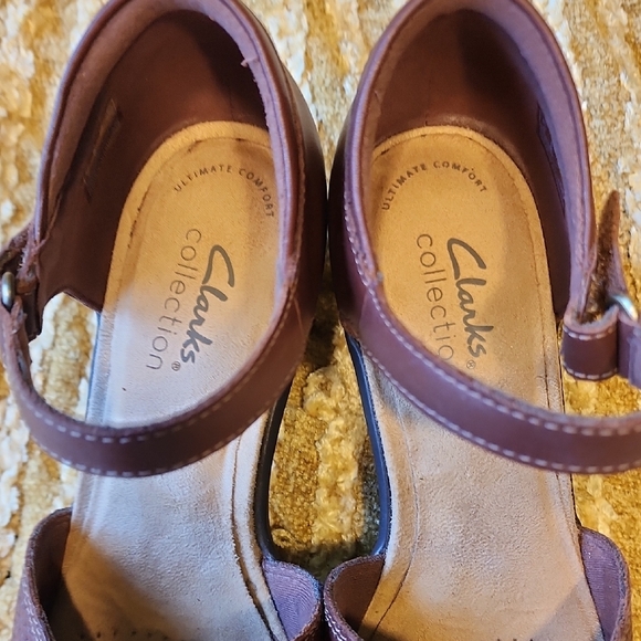 Clarks Dark Brown Ankle Strap Heels - Picture 4 of 11